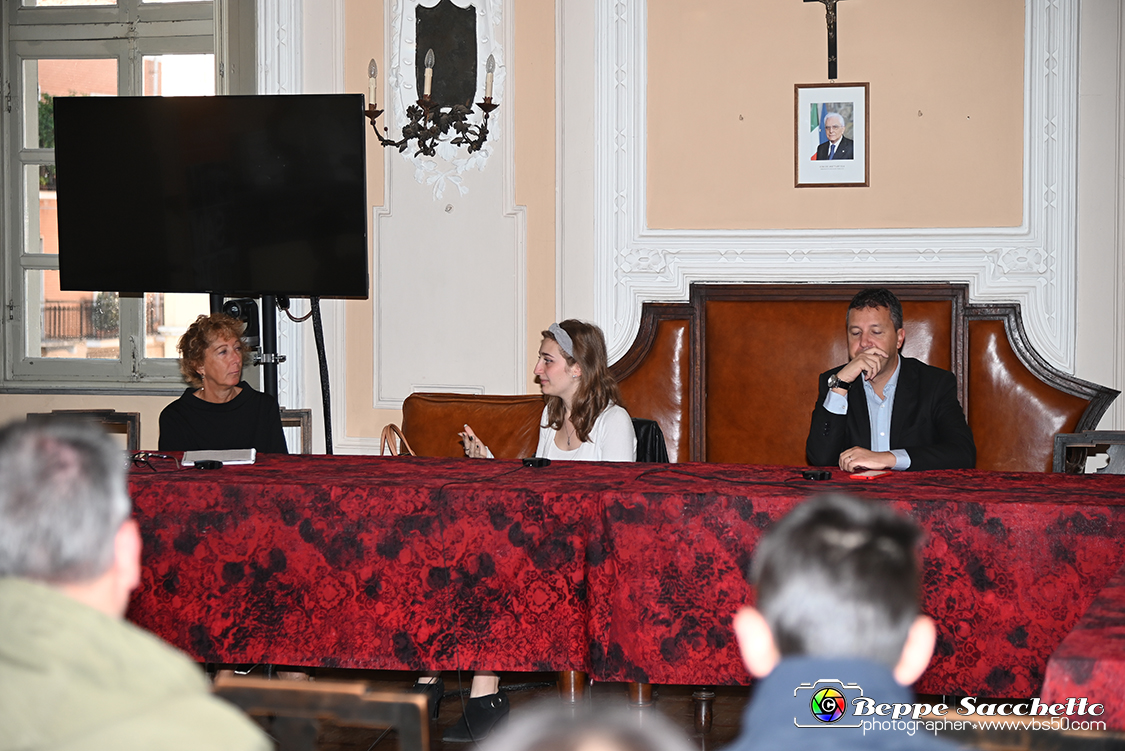 VBS_5447 - Incontro con l'Autore - Giulia Palotto.jpg